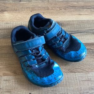 Merrell kids sneaker